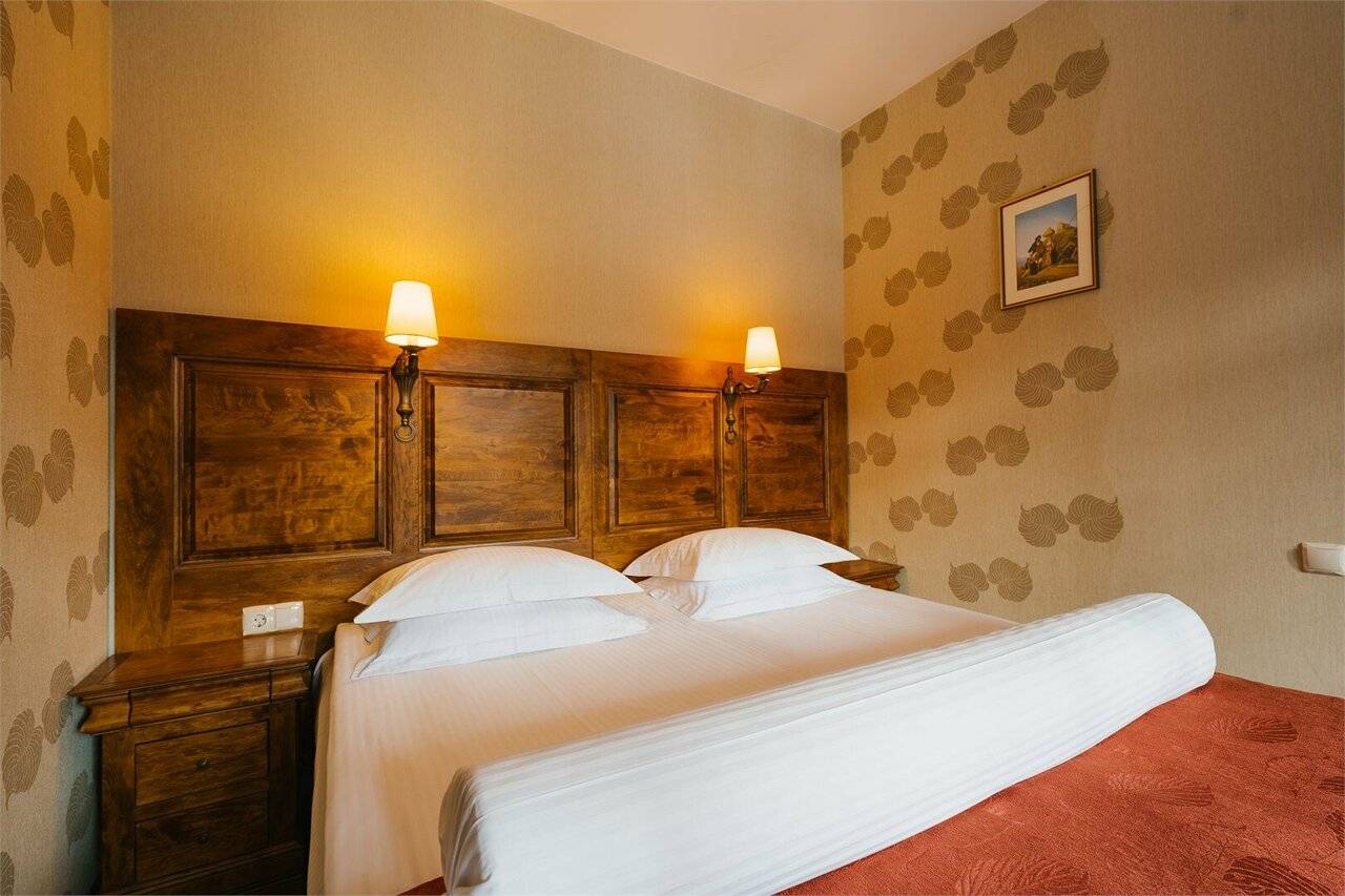 Фотографии номера Полулюкс в Парк-Отеле Усадьба Мещёрская Гусь-Хрустальный