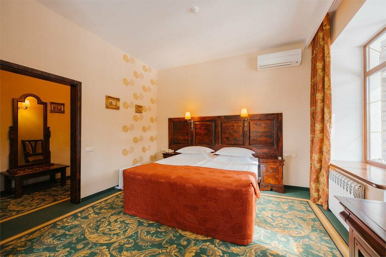 Фотографии номера Панорамный сьют в Парк-Отеле Усадьба Мещёрская Гусь-Хрустальный