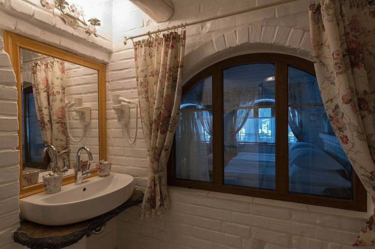 Фотографии номера Альпийский дом. Двухместный номер с 1 кроватью в Парк-Отеле Усадьба Мещёрская Гусь-Хрустальный